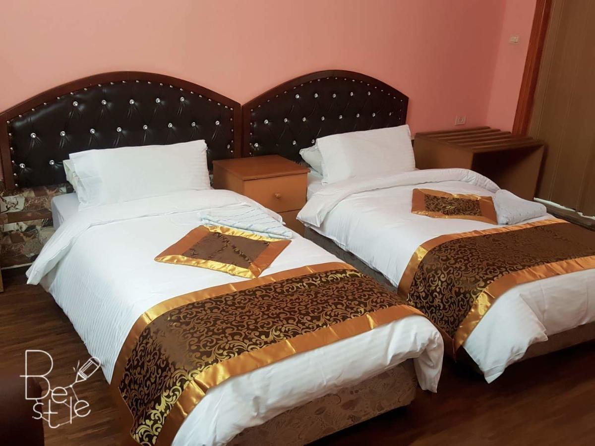 Crystal Hotel فندق كريستال Наблус Экстерьер фото
